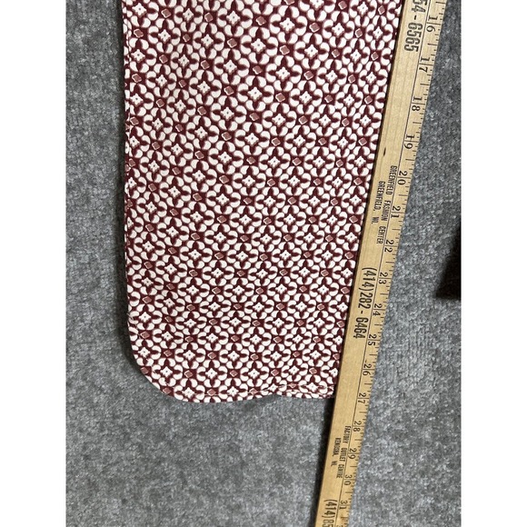 Croft & Barrow Effortless Stretch Ankle Pants Womens Size 10 Maroon Geometric - Picture 15 of 16